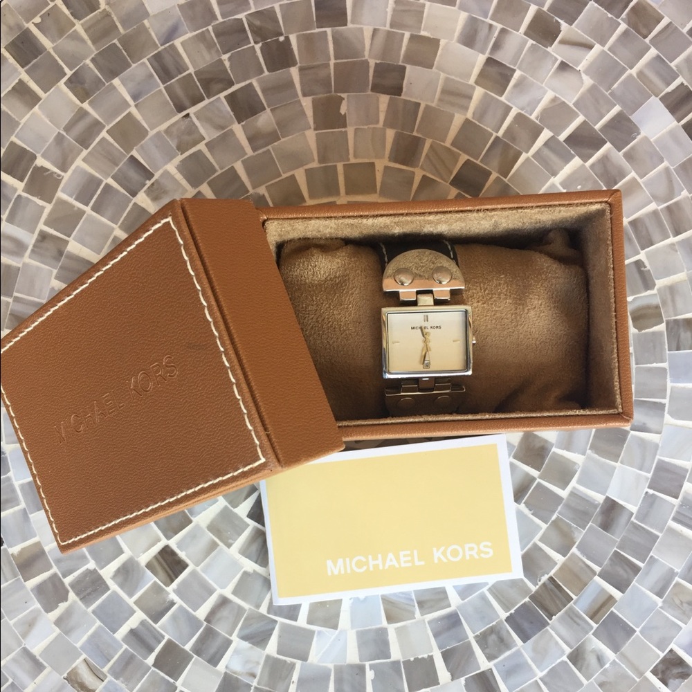 Michael Kors swiss Paris watch